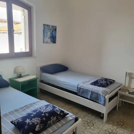Sea view apartment with FREE PARKING in the courtyard 30 meters from the sea on OFFER