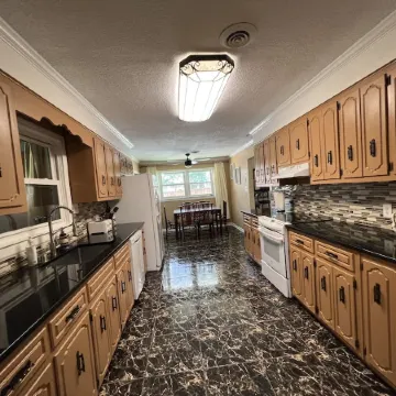 Spacious and Luxurious Home