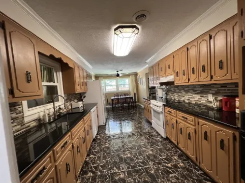 Spacious and Luxurious Home