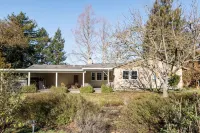[Egg Farm Ranch] Heated Pool - Water Slide - Hot Tub - Dog Friendly