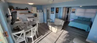 2nd floor Beautiful Panoramic Ocean view