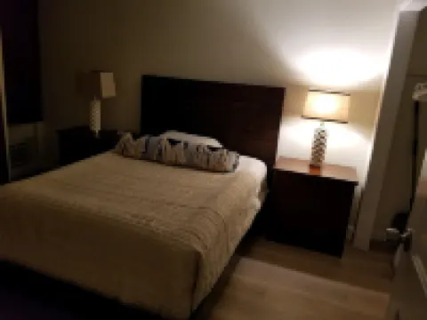 Apartment in town-walking distance to everything