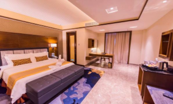 Nu Hotel