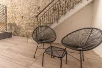 AT WOLF HOUSE, ELEGANT PANORAMIC HOUSE Hotels in Cison di Valmarino