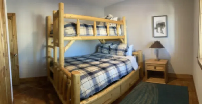 Fully Stocked Family Friendly Cabin Near Breckenridge