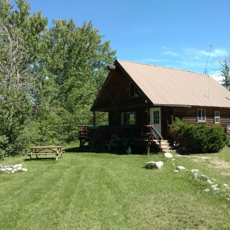 Kelly's Rock Creek Cabin. Kids and dogs welcome!