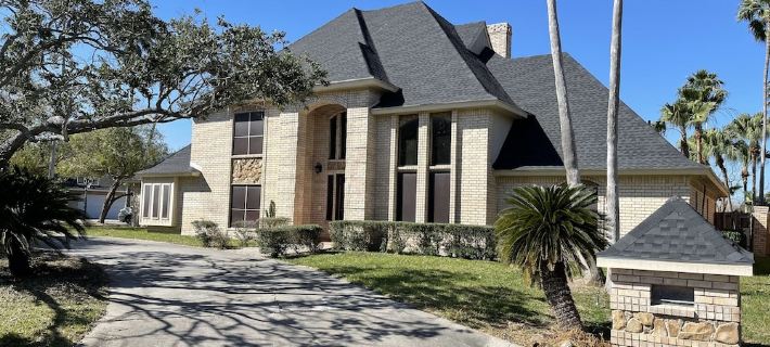 Breathtaking, Lakefront, Pool, Private, big group, birds viewing Hotéis em Harlingen