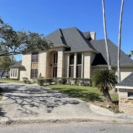 Breathtaking, Lakefront, Pool, Private, big group, birds viewing