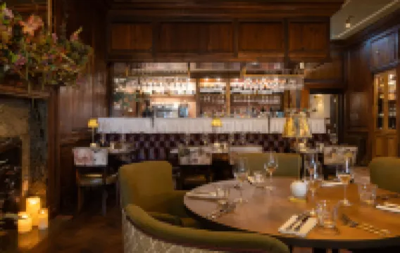 The White Hart - A Heartwood Inn