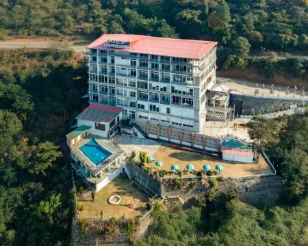 Spt Clarks Inn Suite Mandi Hotels in Mandi District