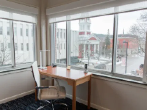 蒙特佩利爾首府廣場酒店，希爾頓啟繽精選 華盛頓縣酒店