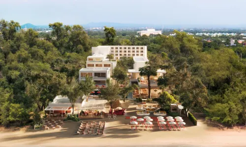 The Standard, Pattaya Na Jomtien