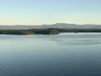 Amazing Lake and Smoky Mountain Views from this Charming Lake House. - Bjergudsigt