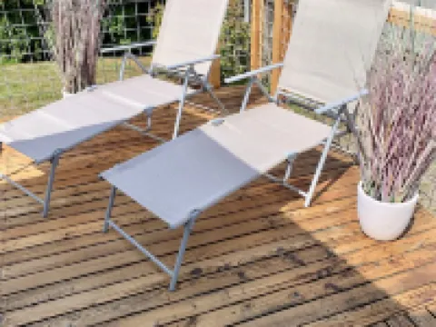 "The Langley House", walk to downtown, newly remodeled, family friendly! Hotels in Langley