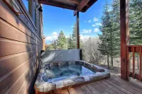 5bd3ba, sleeps 10 Mountain View Hot Tub/Poker/Pool table, near Ski Resort
