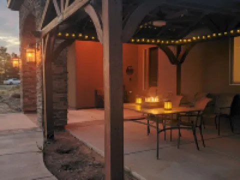 "Zions Gateway Casita" 14 Miles from Entrance of Zion National Park. 維爾京酒店