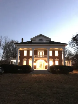Spacious Home and Private Getaway