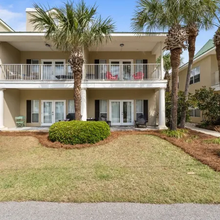 Crystal Beach. Caribbean Dunes. Completely Renovated. Corner Unit. Gulf View.