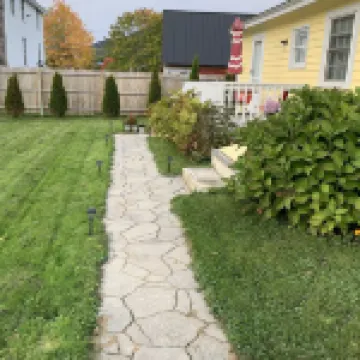 NEW Updated 2 bedroom cottage 3 blocks from downtown Camden, Maine.