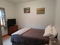 McKenzie Mtn Way Chalet