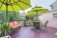 Capitola 'Rose Cottage' in the Heart of Capitola Village