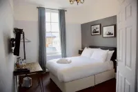 The Mortimer Arms Hotels in Romsey Extra