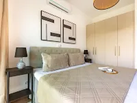Sanders River Plaza - Cute 1-Bdr Apt with Balcony Hotels near Archaeological Site of Amathous