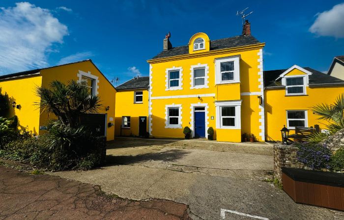 Watermead House