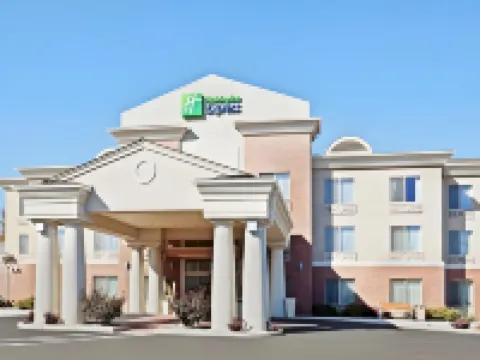 홀리데이 인 익스프레스 엘렌스버그 바이 IHG 키티타스 카운티 호텔
