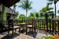The Spa Koh Chang Resort Các khách sạn gần Koh Wai
