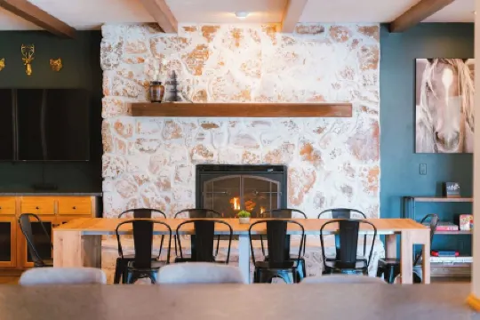 Spacious Getaway for 22 w/ Pool, Hot Tub & Huge Game Room – Perfect for Groups!