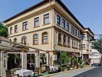 Arena Hotel - Special Class โรงแรมใกล้โรงอาบน้ำ Cemberlitas Turkish Bath