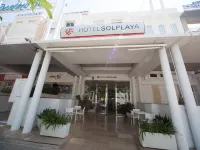 Sol Playa โรงแรมใกล้หาดมัลวาร์โรซา
