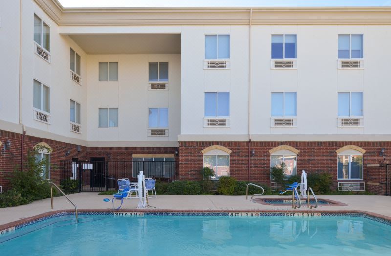 Holiday Inn Express & Suites Abilene Mall South by IHG photo 4