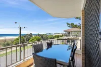 Beachfront Relaxing Getaway