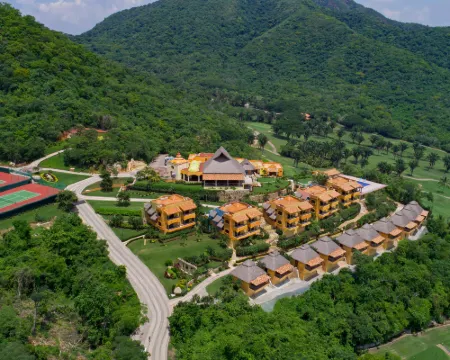 เอล โคราซอน กอล์ฟแอนด์สปา รีสอร์ท มันซานิโย โรงแรมในมานซานีโย