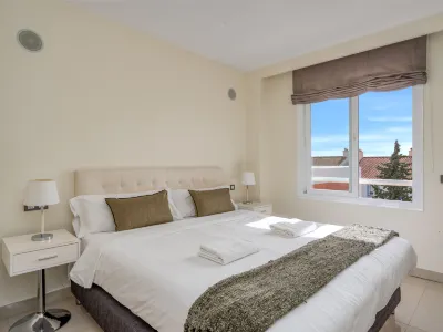 Cortijo del Mar - La Perla.