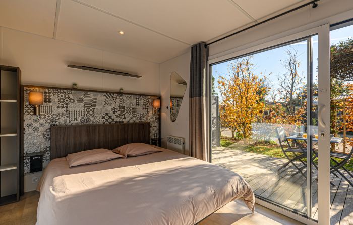 Hôtel'o 2 - l'Ibis Blanc
