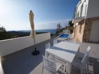 Modern Villa in Prime Location with Fantastic Views and Sunsets