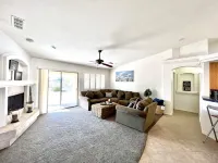 Wknd@Bernies Beautiful Sunset-Water Views, Prvt Heated Hot Tub, Large Game Room!