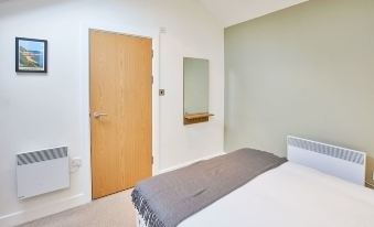 Host & Stay - 15 Easby Hall