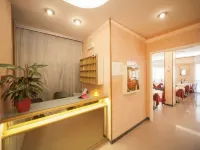 Hotel Manola Hotels in Marebello