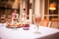 Little Suite Apartments