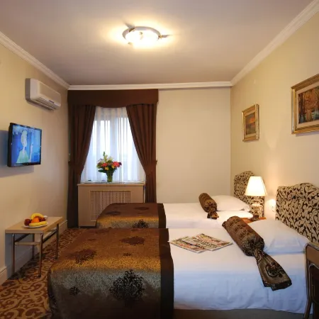 Hotel Mithat