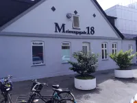 M18飯店 阿西斯藤公墓附近的飯店