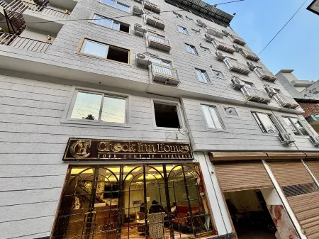 Check Inn Homes, Rishikesh Tapovan Отели рядом с достопримечательностью «Glamping Dome By Navira home's»