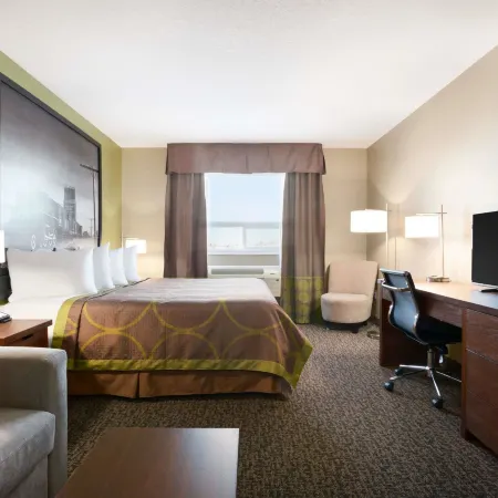 Super 8 by Wyndham Regina