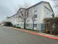 하베스트 인, 딕슨/ UC 데이비스 UC 데이비스 아버리텀 티칭 너어서리 주변 호텔