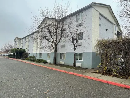 Harvest Inn Dixon UC Davis Отели рядом с достопримечательностью «Университет Калифорния, Дэвис»