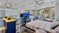 Ocean Breeze - Ocean Front at Symphony Beach Club! Hotels in Ormond Beach